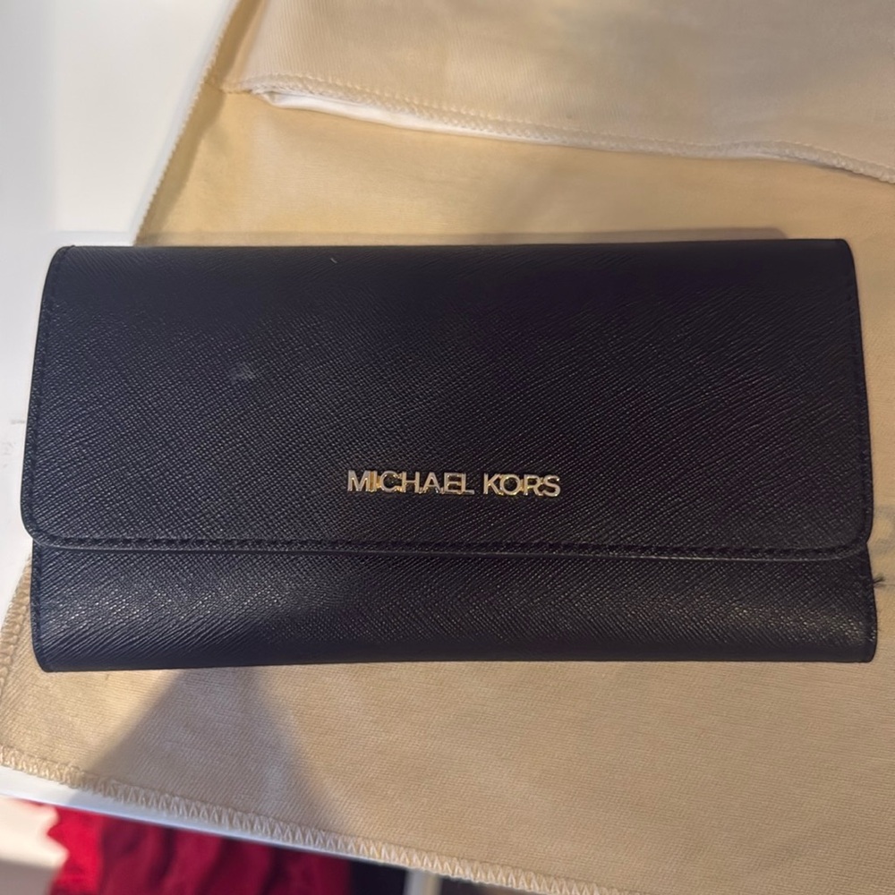 Michael Kors wallet